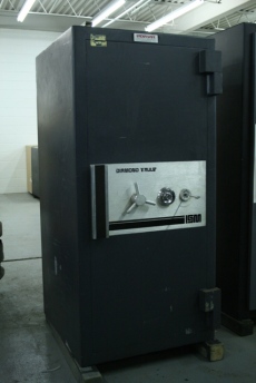 Used ISM Diamond Vault 5521 TRTL30X6 High Security Safe
